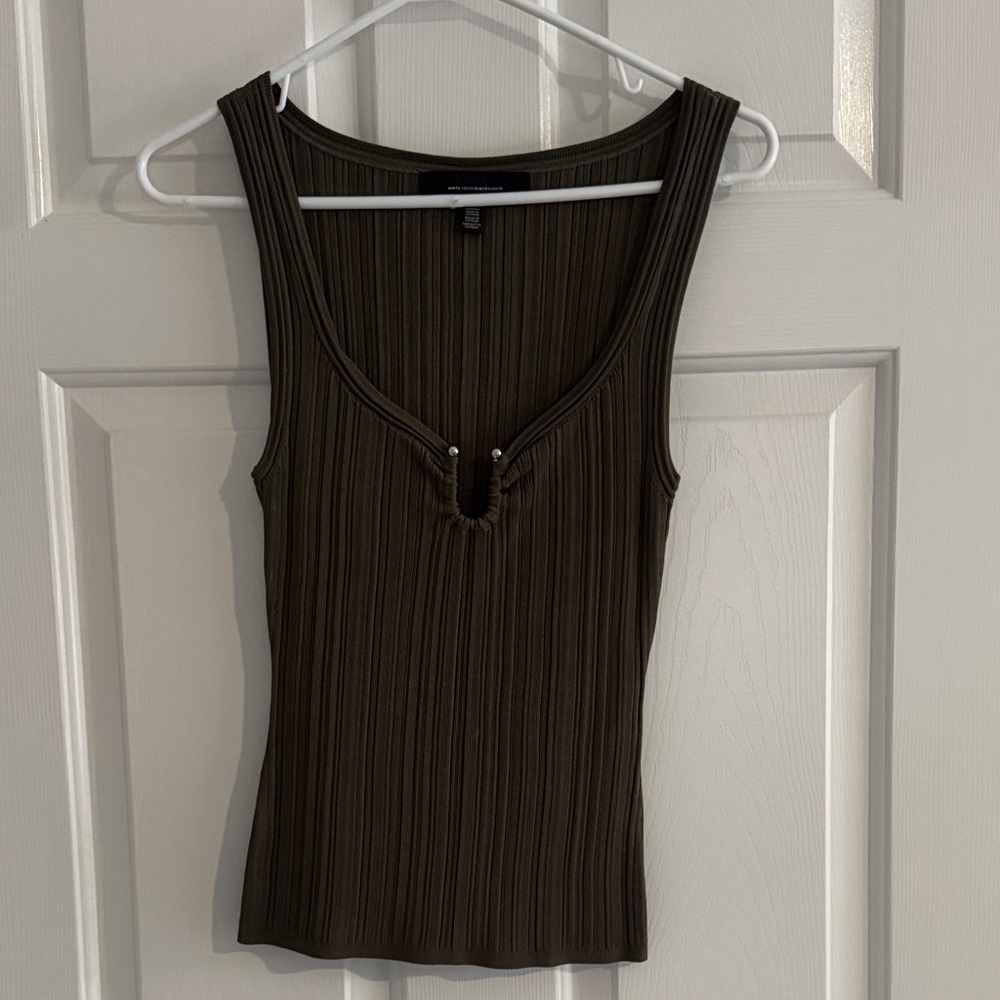 White House Black Market Olive Ribbed Scoop Tank with Keyhole Detail